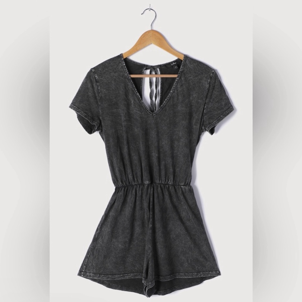 Lulu’s Black Acid Wash Romper - Sz M